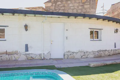 img/masonry/chebika-oasis-studio/Estudio 1 - Frontal.webp