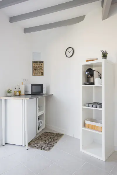 img/masonry/chebika-oasis-studio/Estudio 1 - Kichenette.webp