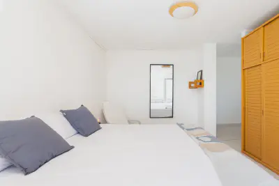 img/masonry/siwa-oasis-apartment/Apartamento dormitorio desde ventanal.webp