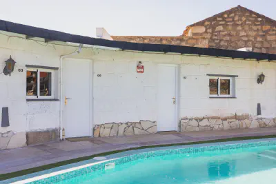 img/masonry/timia-oasis-studio/Estudio 3 - Fachada.webp